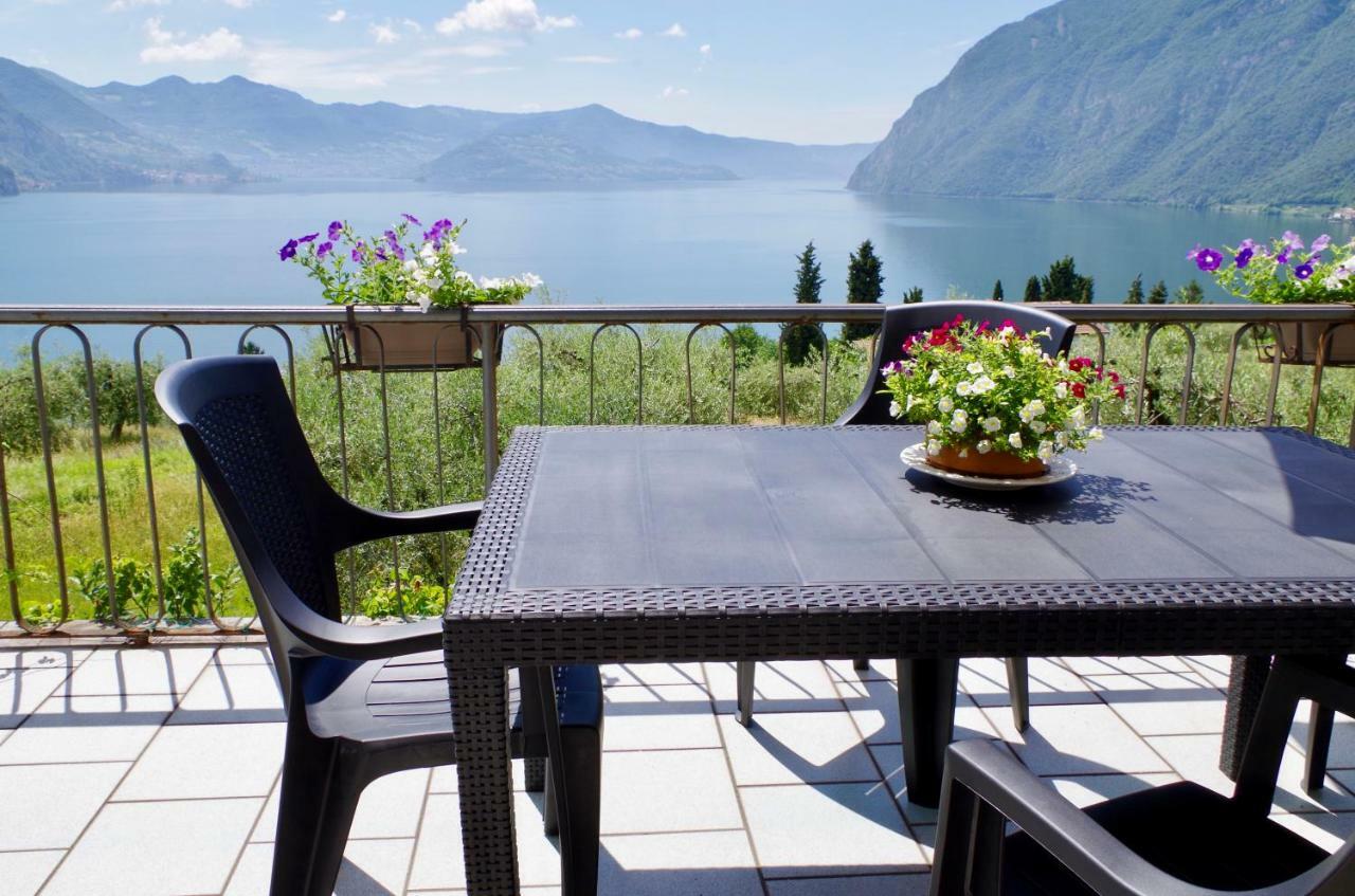 Casa Emilia Villa Riva di Solto Kültér fotó